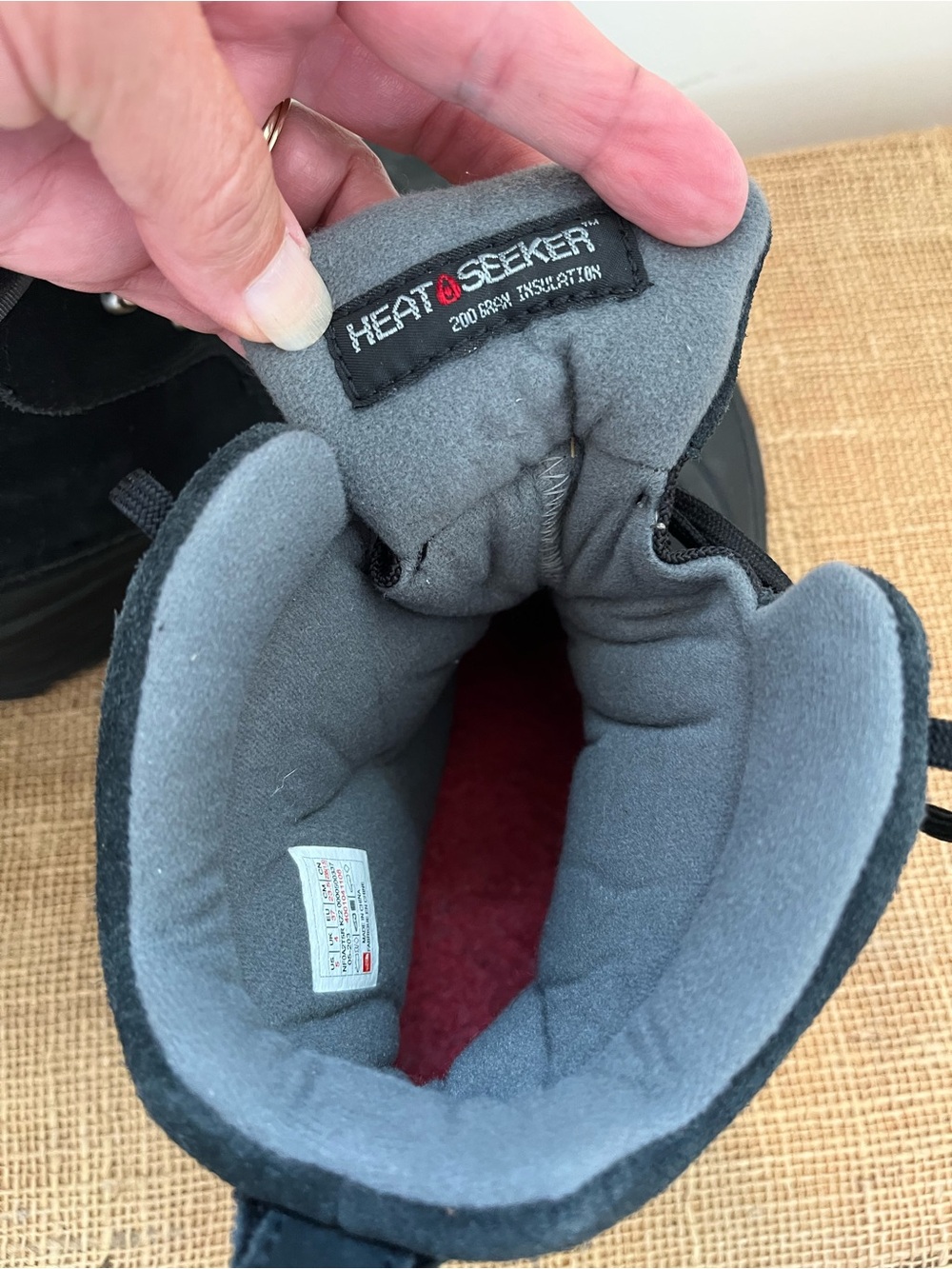 The North Face Kids Chilkat Lace II Kids HeatSeeker Winter Boots Black Size 5 - Picture 9 of 10